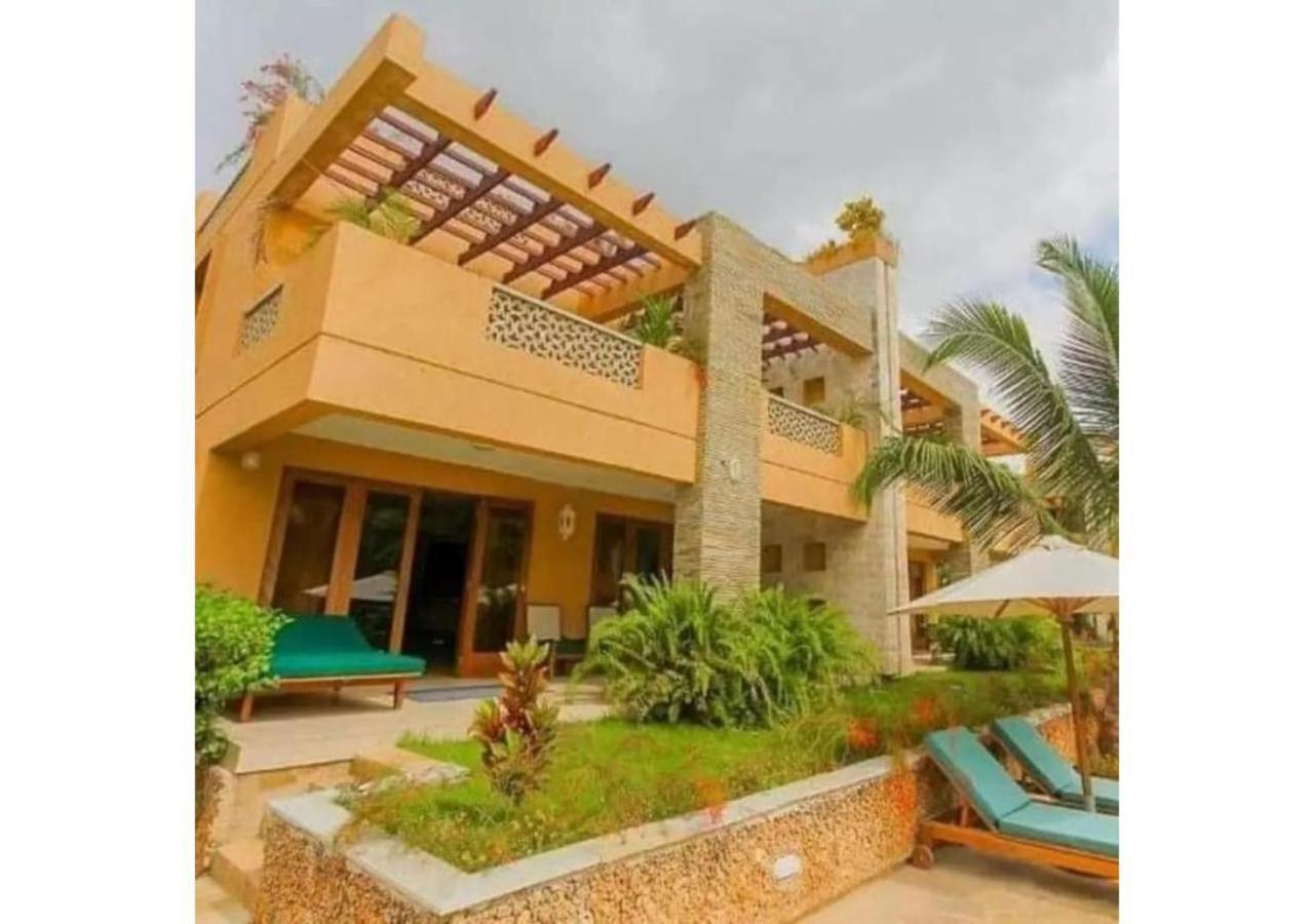 Villa Mandhari - Diani Beach Buitenkant foto